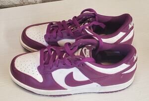 Nike Dunk Low Purple White Athletic Leather Sneakers 6Y Casual Fashion Shoes